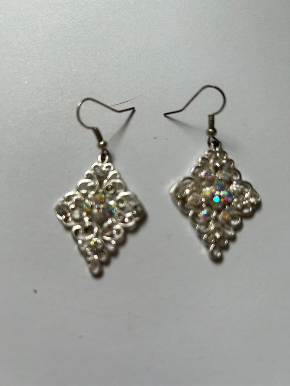 Silver-Tone Filigree Dangle Earrings with Sparkling Iridescent Stones j26